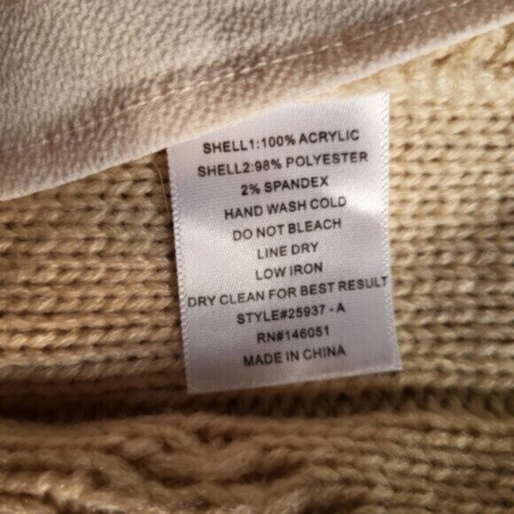 Women's neutral knit sweater Sz Small - Picture 12 of 12